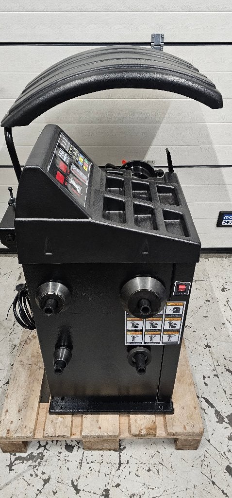 HBM Banden Balanceermachine Balanceerapparaat, Ophalen of Verzenden, Zo goed als nieuw