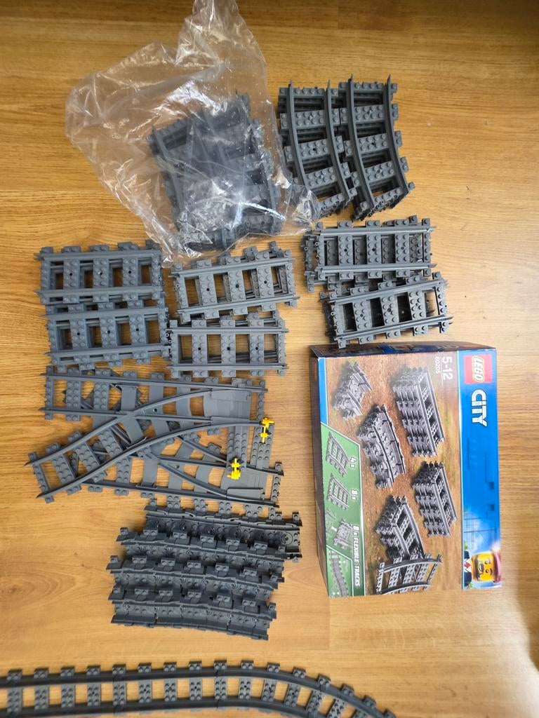 LEGO treinrails + wissels 60205 / 60238 – Grote set, Kinderen en Baby's, Speelgoed | Duplo en Lego, Ophalen of Verzenden, Gebruikt