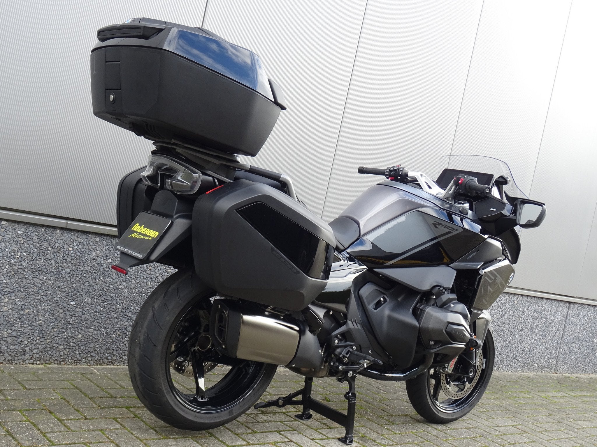 BMW R 1300 RT ASA TRIPLE BLACK (bj 2025), Toermotor, 1300 cc, Gebruikt, Bedrijf