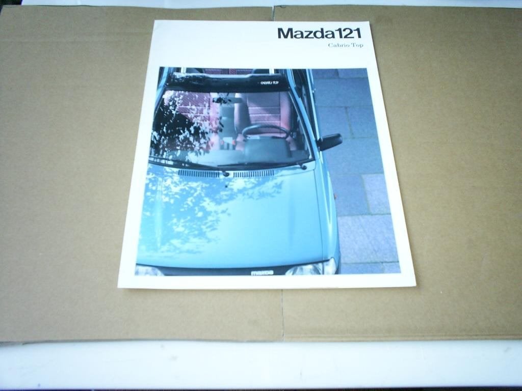 Mazda 121 Cabri Top 12 / 1987 6 pag., Boeken, Auto's | Folders en Tijdschriften, Verzenden, Zo goed als nieuw, Mazda