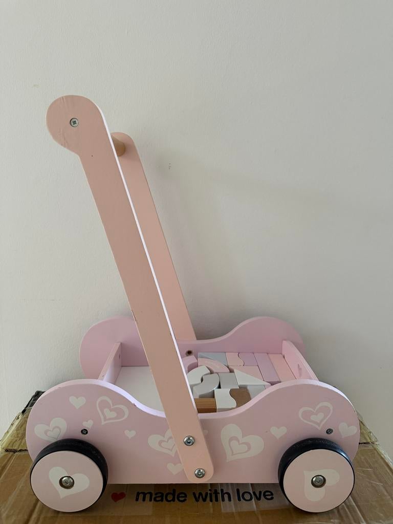 Houten loopwagen (roze) met blokjes, Ophalen, Zo goed als nieuw, Duw- of Trekspeelgoed