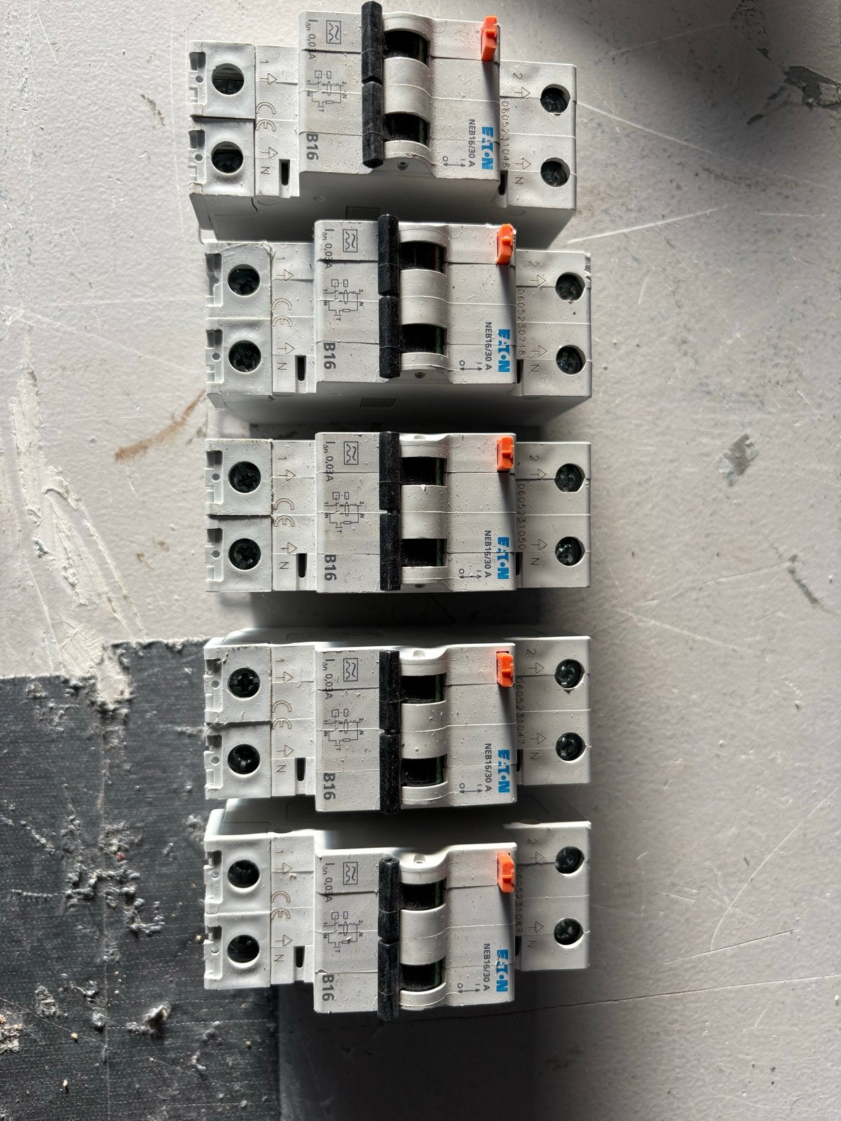 Eaton B16 Aardlekautomaat - NEB16/30 A 5 stuks, Ophalen of Verzenden, Gebruikt, Eaton, Aardlekautomaat
