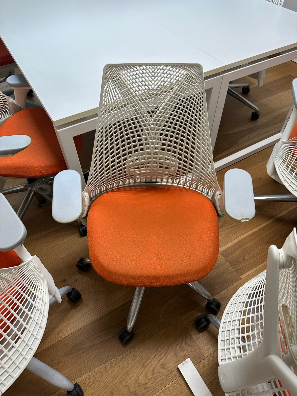 Herman Miller bureaustoel(en), Ophalen, Gebruikt, Wit
