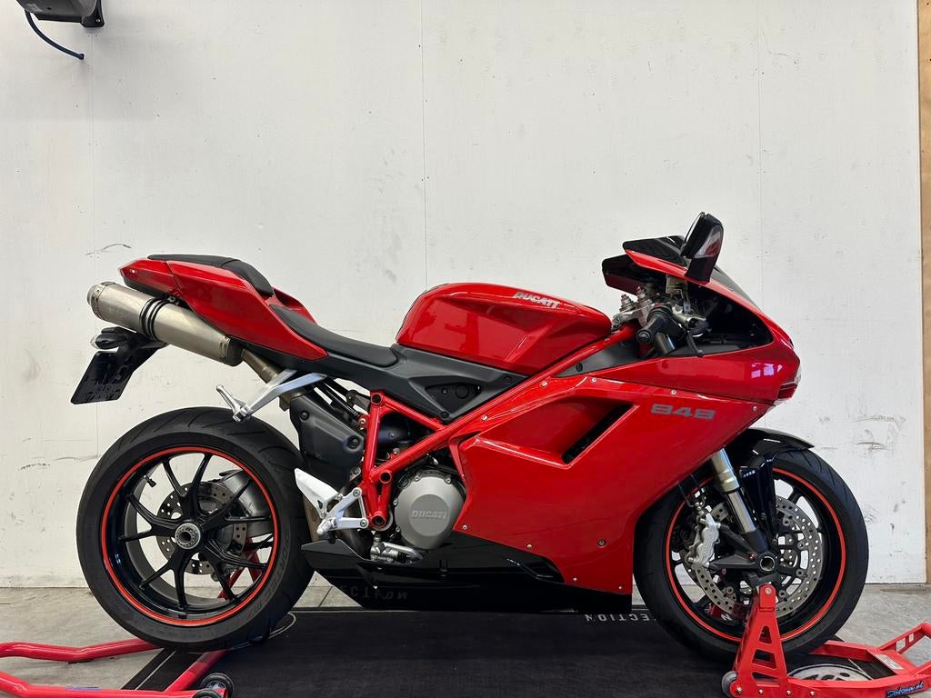 Ducati 848 2008 in Nieuwstaat met maar 20.000km, 2 cilinders, Motorrijbewijs A, Bedrijf, Super Sport
