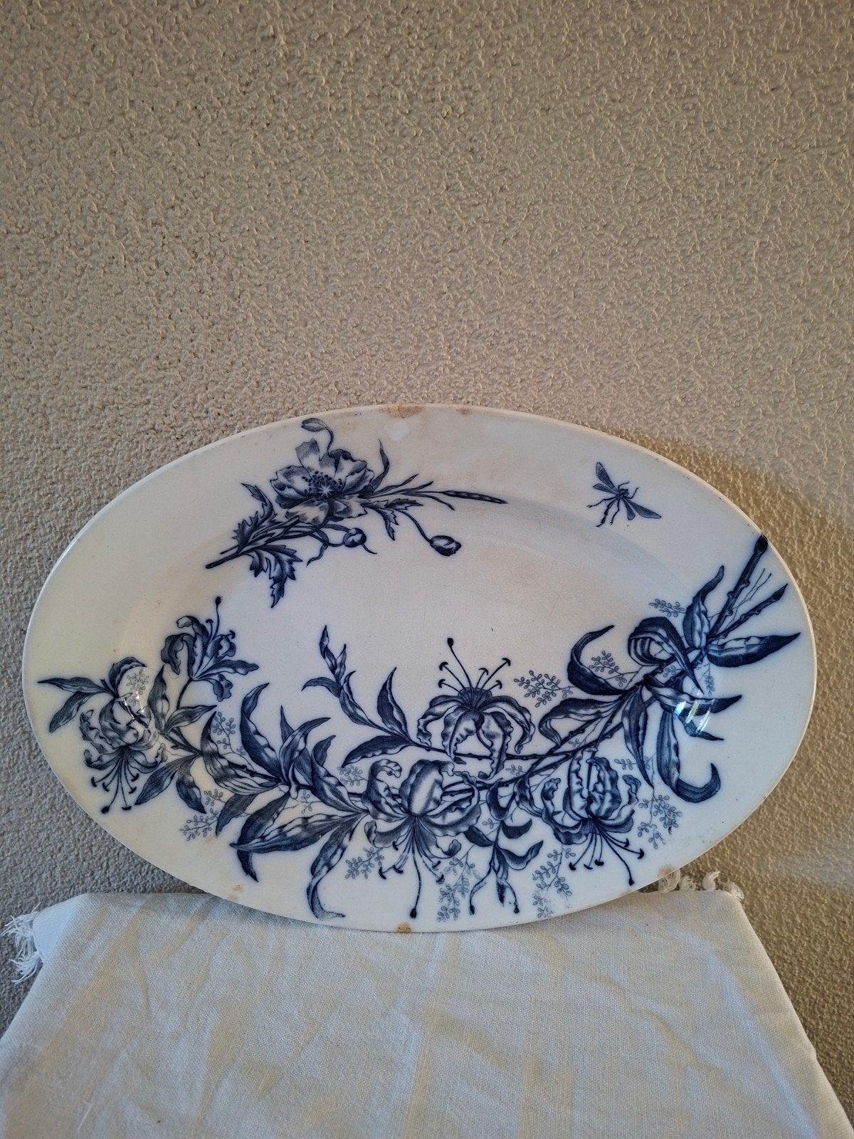 Antieke Serveerschaal Boch Freres BFK Flora Art Nouveau, Ophalen of Verzenden