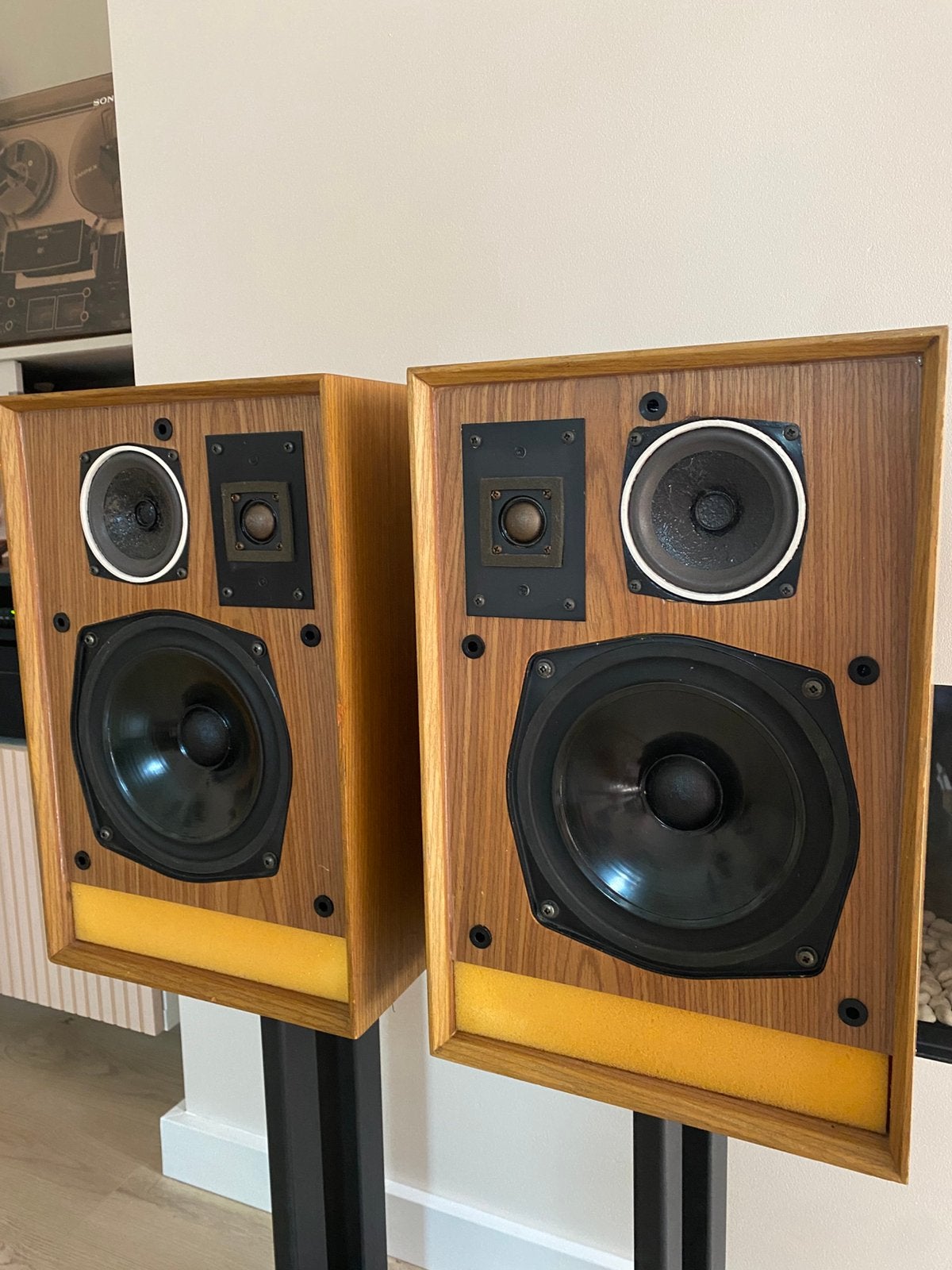 IMF Super Compact 2 -Transmissielijn, Audio, Tv en Foto, Zo goed als nieuw, 60 tot 120 watt, Boekenplank luidspreker, Ophalen