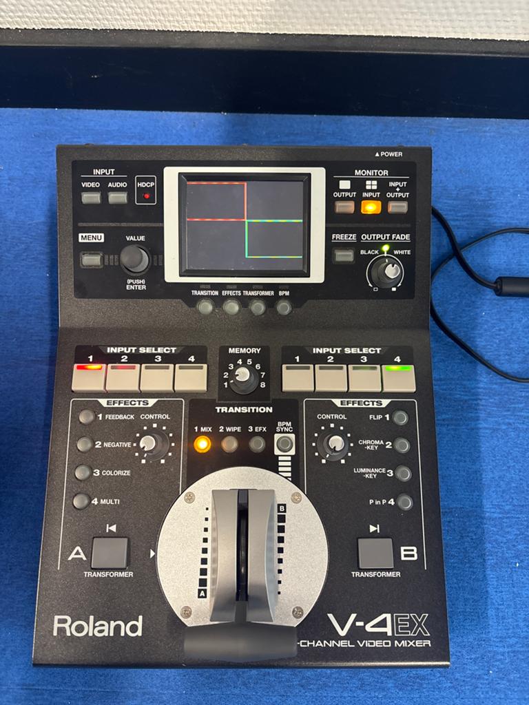 Roland V-4EX Video Mixer - 4-kanaals videomixer, Ophalen, Zo goed als nieuw