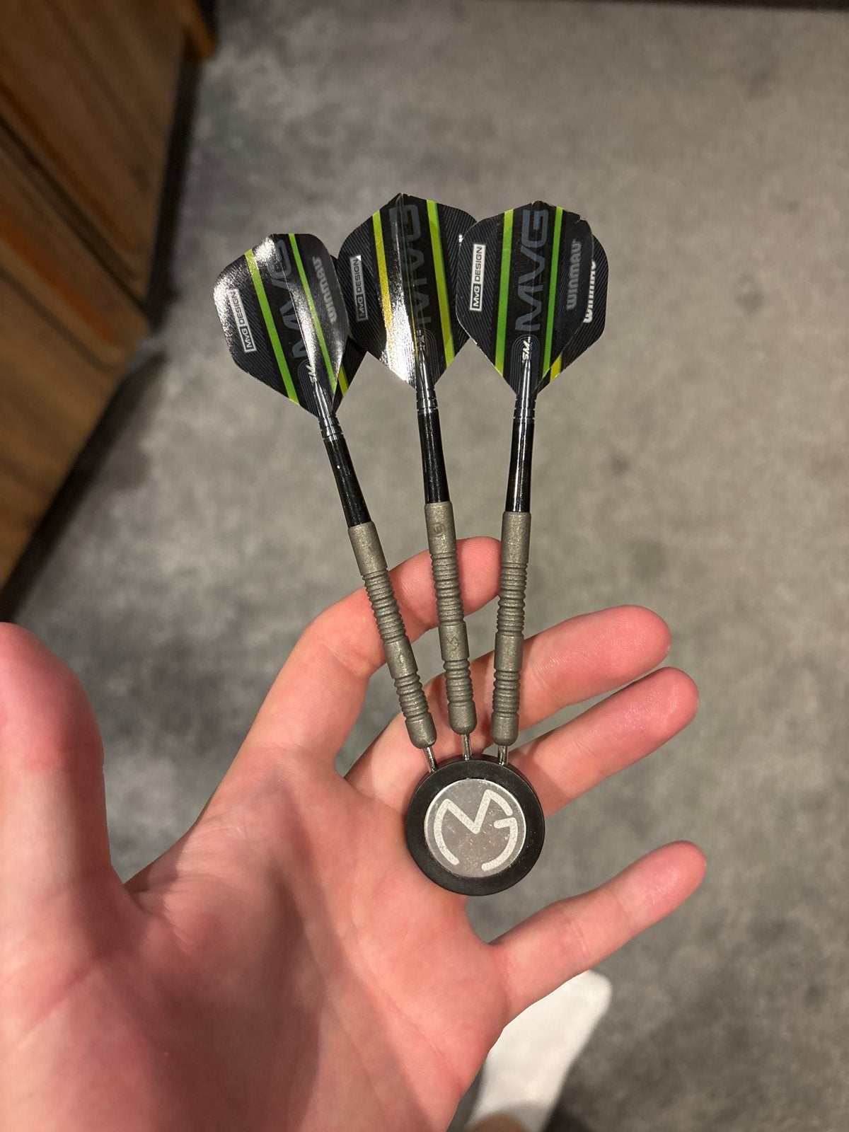 Michael van Gerwen Winmau dartpijlen 24 gram, Ophalen of Verzenden, Zo goed als nieuw, Pijlen