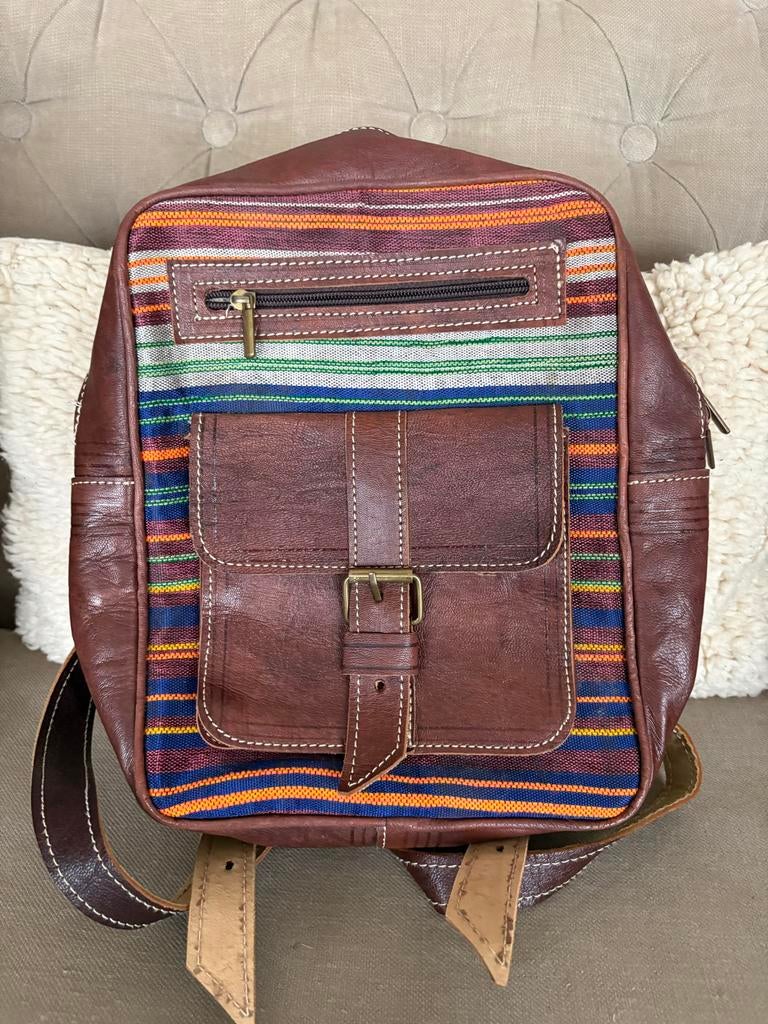 Leren handgemaakte rugtas uit Marokko, Overige merken, Gebruikt, 25 tot 40 cm, Ophalen of Verzenden