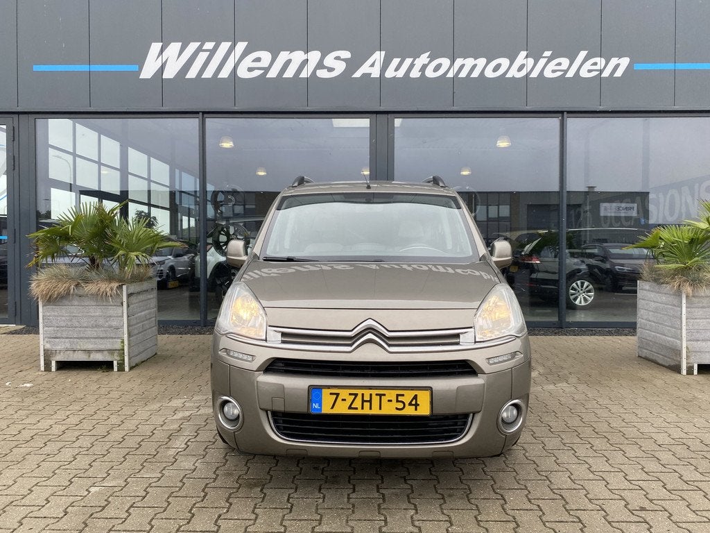 Citroën Berlingo 1.6 VTi Tendance Rolstoel Rolstoel aangepa, Auto's, Voorwielaandrijving, Euro 5, Gebruikt, Zwart