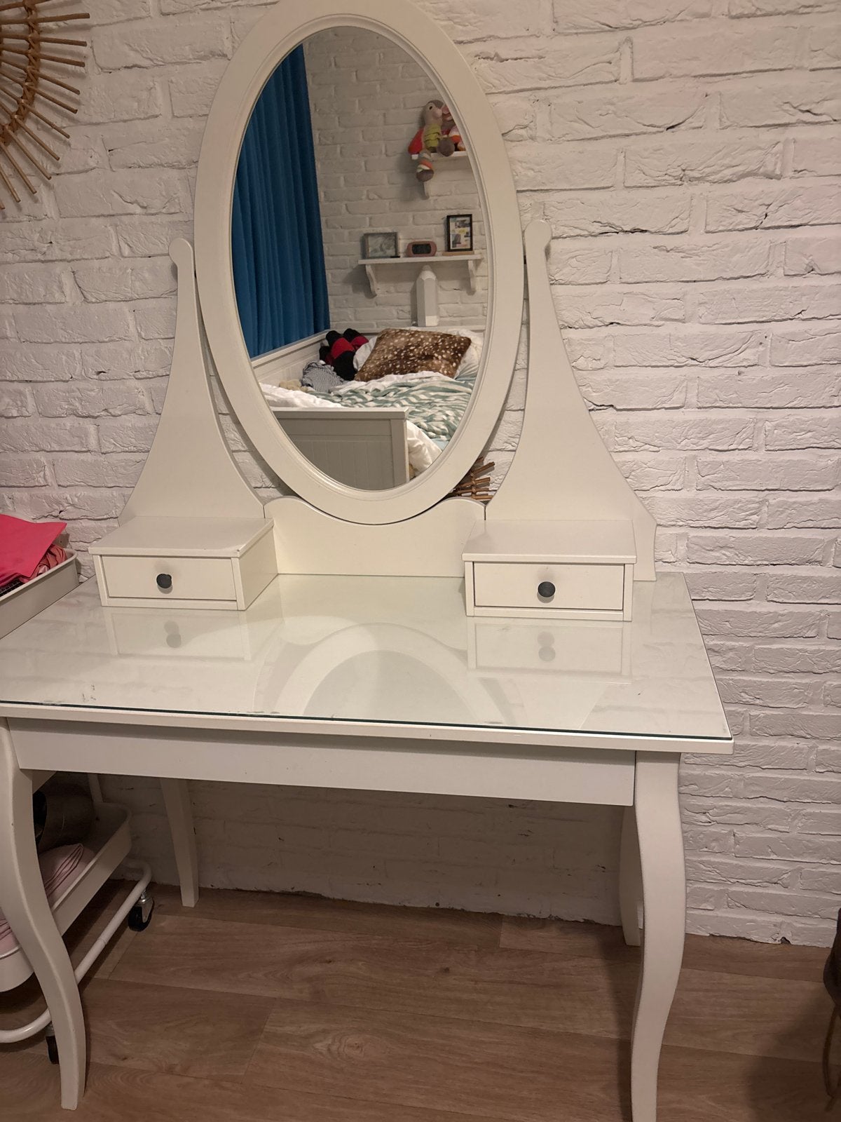 Mooie kaptafel met grote spiegel en drie lades, Ophalen, Gebruikt, 100 tot 150 cm, 50 tot 100 cm