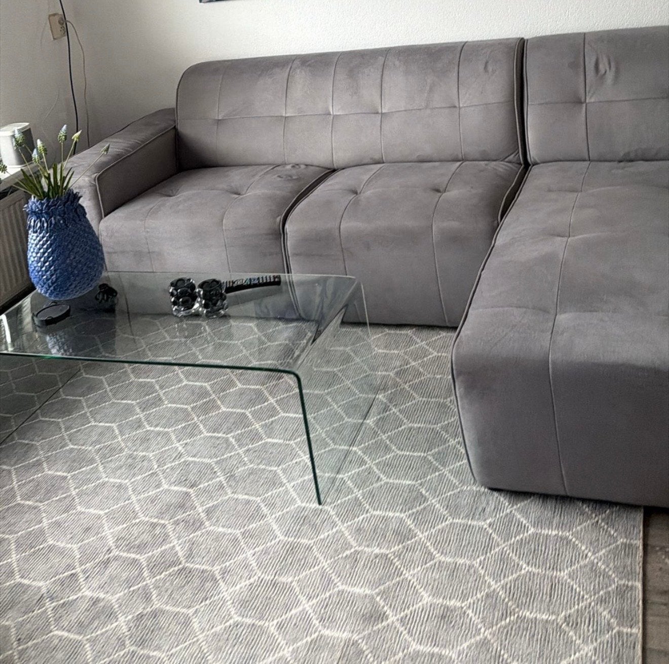 Grijze hoekbank, zo goed als nieuw, Huis en Inrichting, 250 tot 300 cm, Hoekbank, 75 tot 100 cm, Ophalen of Verzenden