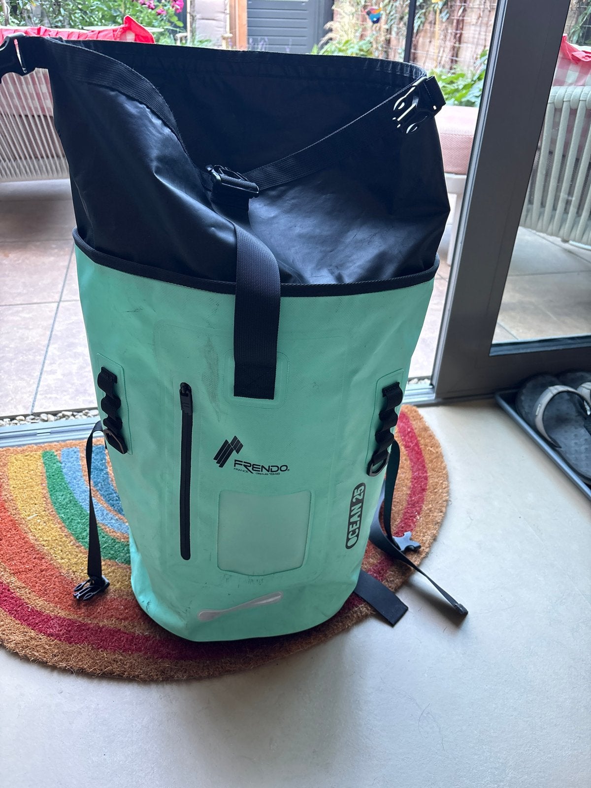 Frendo Ocean 25 Waterdichte Rugzak - Ideaal voor Outdoor, 25 tot 40 cm, Ophalen of Verzenden, Zo goed als nieuw, Waterdicht