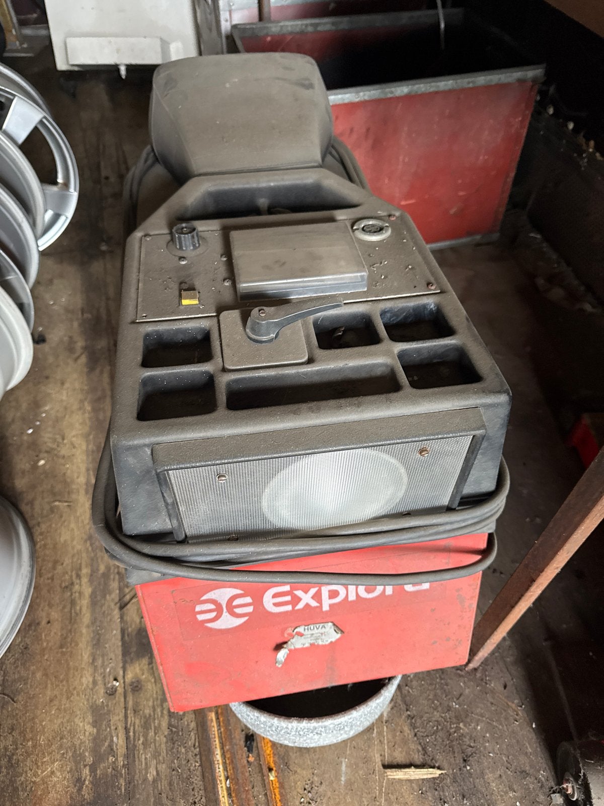Cemb Explora L-26 Bandenbalanceerapparaat, Ophalen, Gebruikt