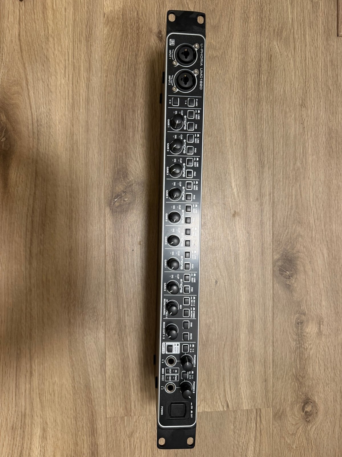 Behringer UMC1820 Audio Interface - Defect, Ophalen of Verzenden, Gebruikt, 10 tot 20 kanalen, Microfooningang