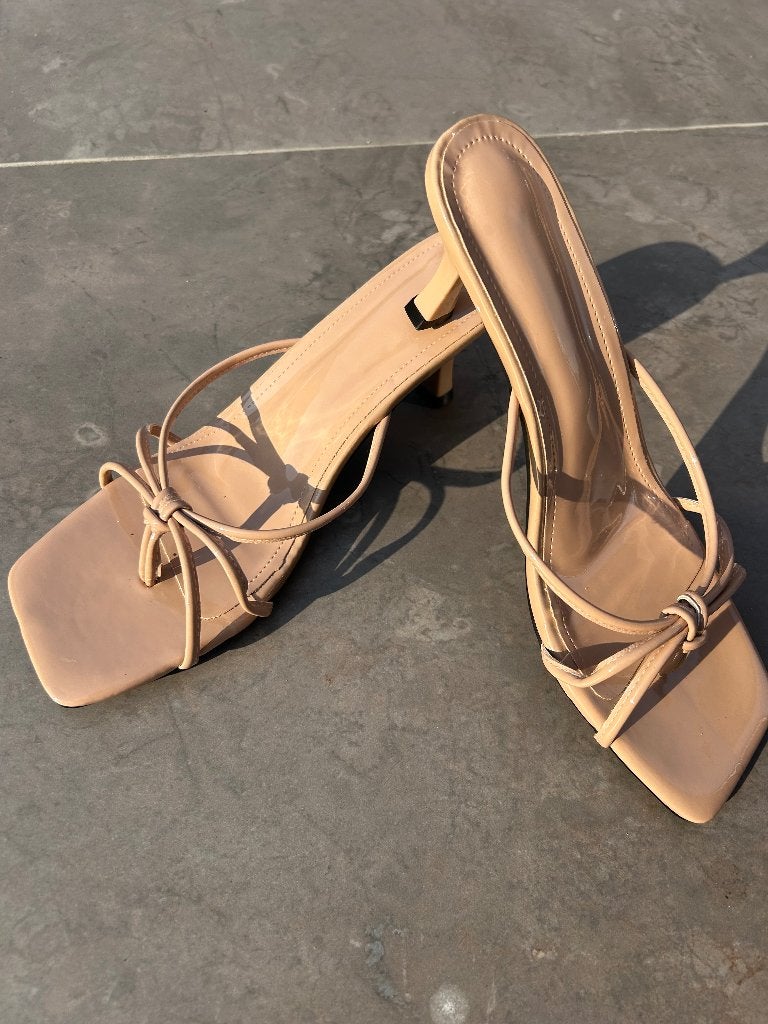 Schoenen, Beige, Nieuw, Sandalen of Muiltjes, Ophalen of Verzenden