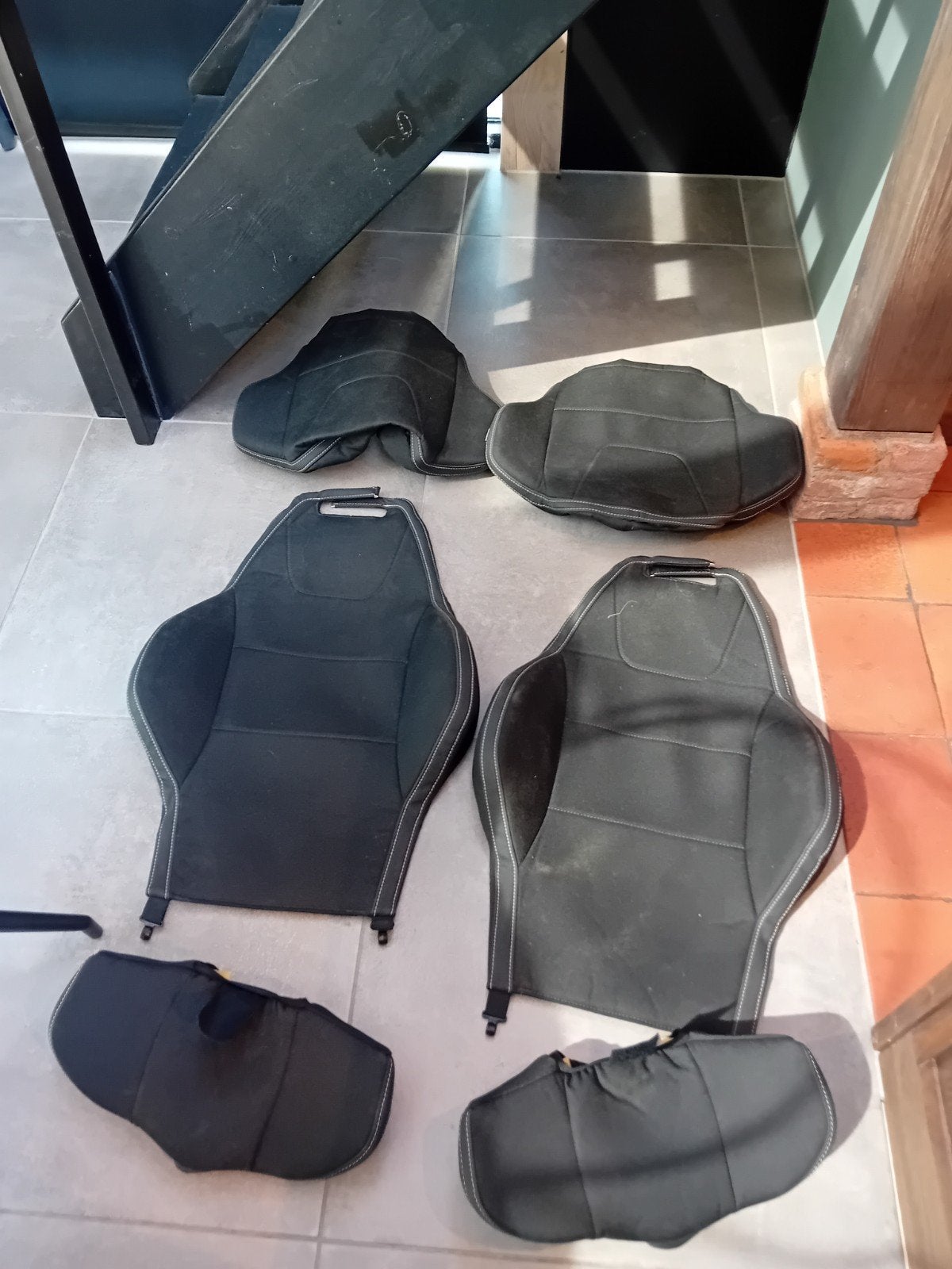 2 bekleding geïntegreerd verhoogd kinderzitje Volvo, Overige merken, 15 t/m 36 kg, Ophalen of Verzenden, Gebruikt