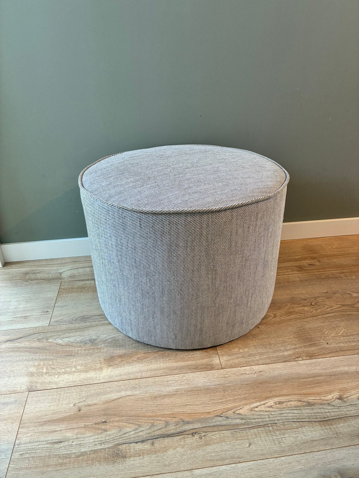 Ikea Poef, Grundsjo, Ophalen, Zo goed als nieuw, Rond, 50 tot 75 cm