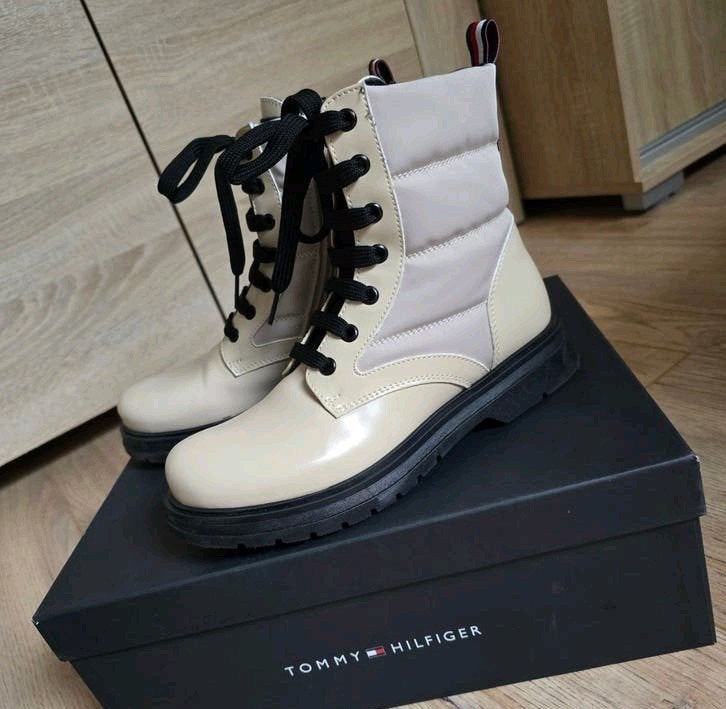 Tommy Hilfiger boots/laarzen voor meisjes mt 34, Meisje, Ophalen of Verzenden, Laarzen, Tommy Hilfiger