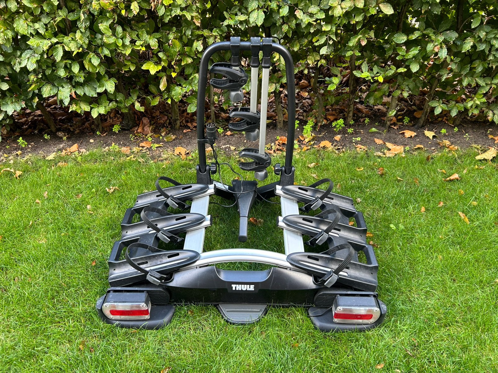Thule VeloCompact 927 kantelbare fietsendrager 3 fietsen, Auto diversen, Ophalen, Zo goed als nieuw, Trekhaakdrager, Brede banden