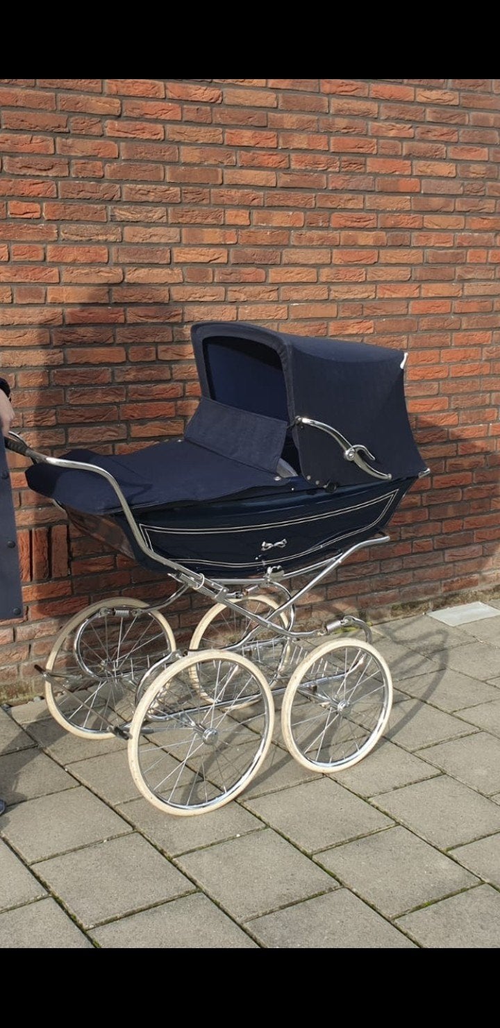 Klassieke kinderwagen - Donkerblauw look silvercross, Gebruikt, Met reiswieg, Ophalen, Kinderwagen