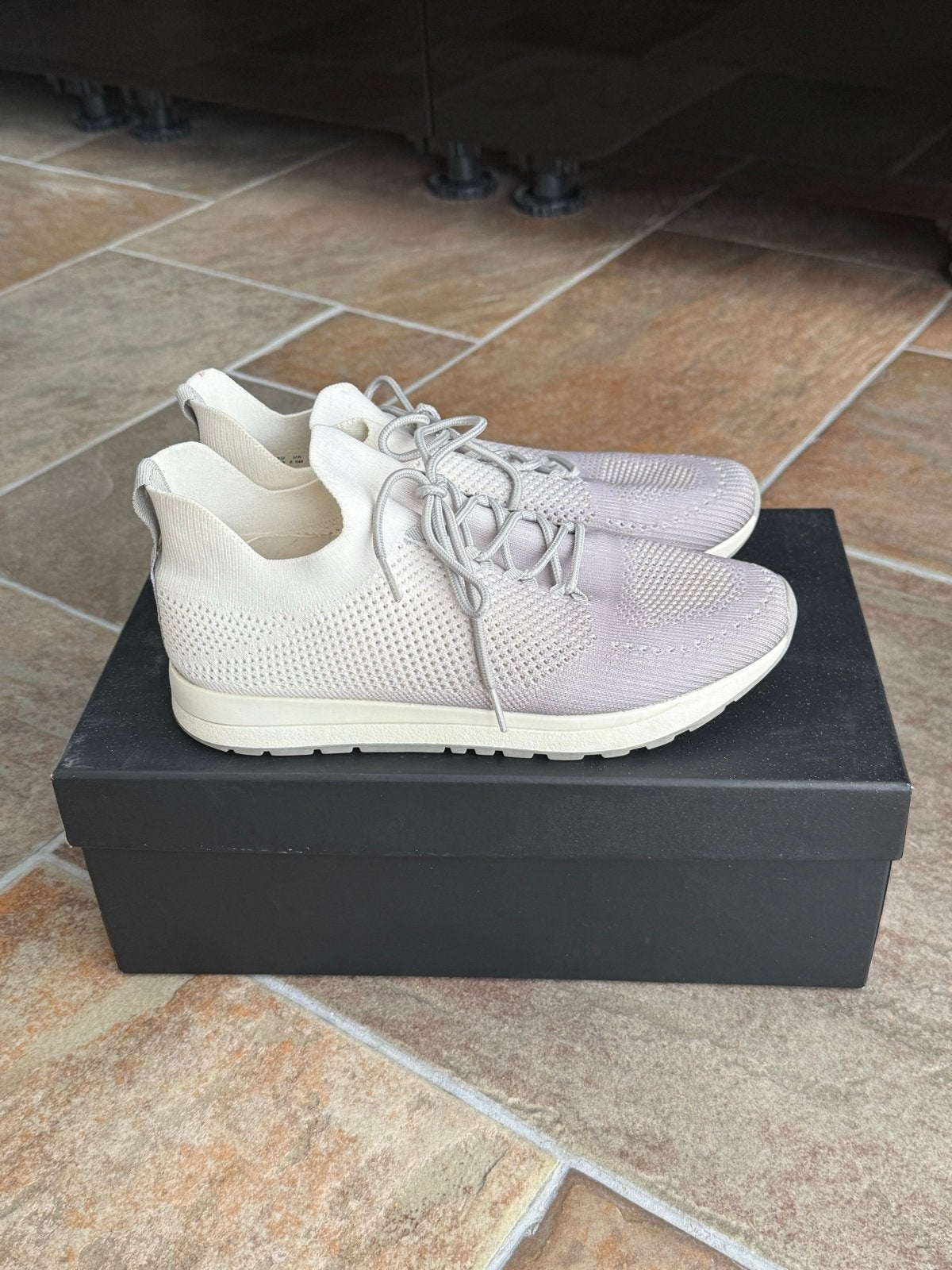 DKNY Dames Sneakers - Maat 40, Wit, Ophalen of Verzenden, Sneakers of Gympen, Zo goed als nieuw