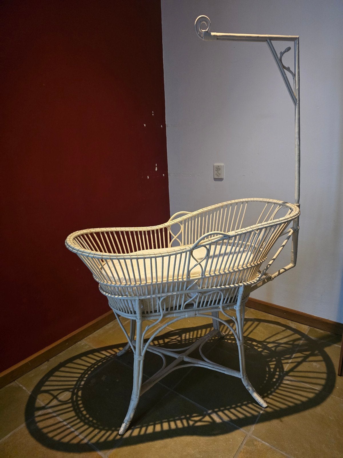 antieke wieg/bedje  te koop wit, Ophalen, Gebruikt, Wieg
