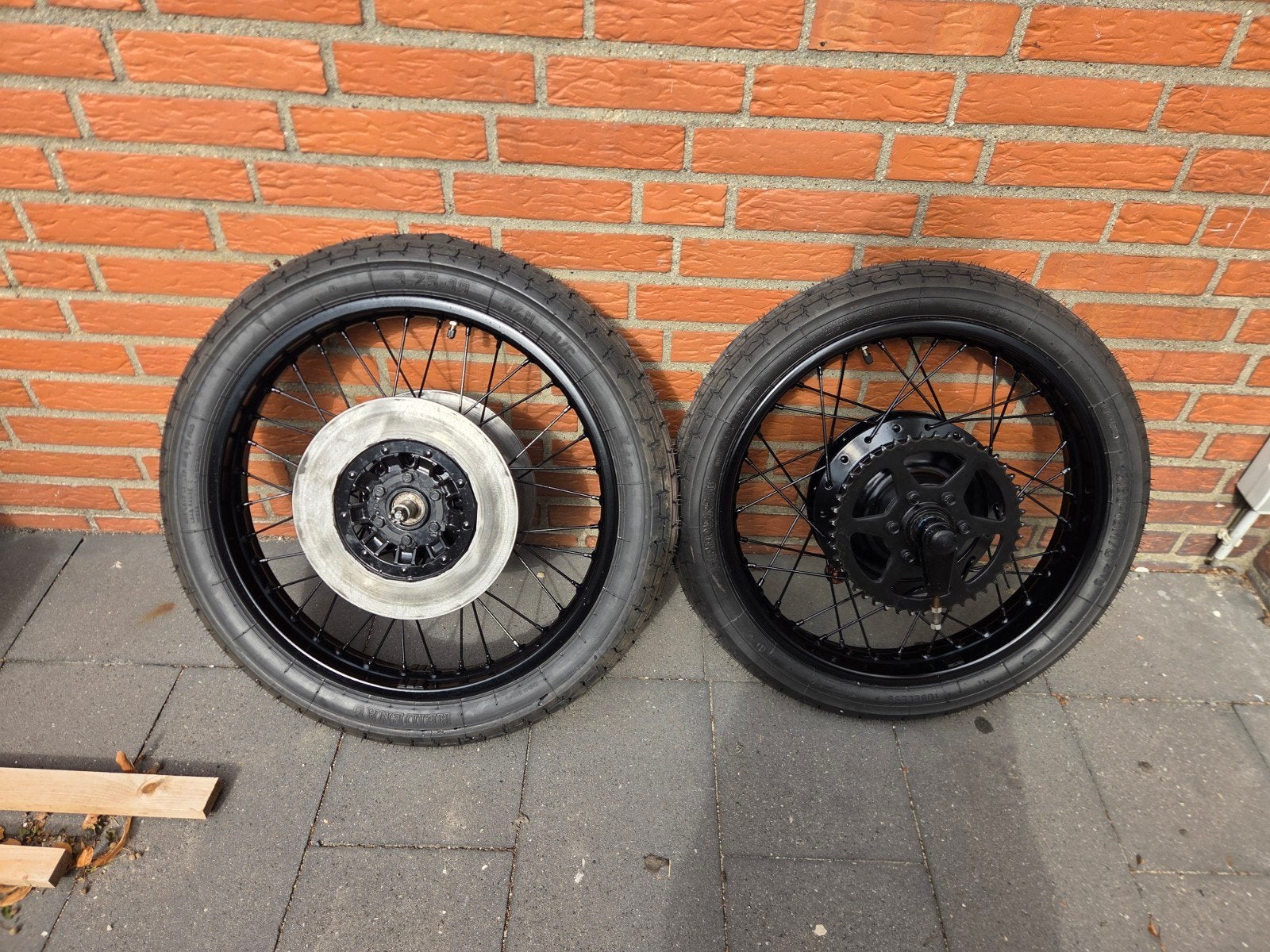 zeer mooie suzuki spaakvelgen, Ophalen of Verzenden
