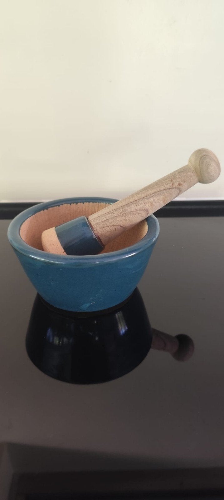 Mooie vijzel met stamper van steen met houten steel, Ophalen, Natuurlijk materiaal, Overige merken, Overige typen