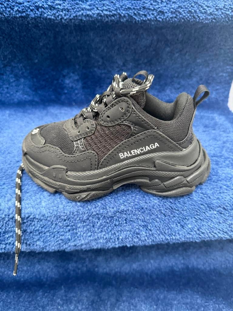 Balenciaga schoenen maat 25 zo goed als nieuw twv 550 euro, Ophalen of Verzenden, Gebruikt, Jongen of Meisje, Schoenen