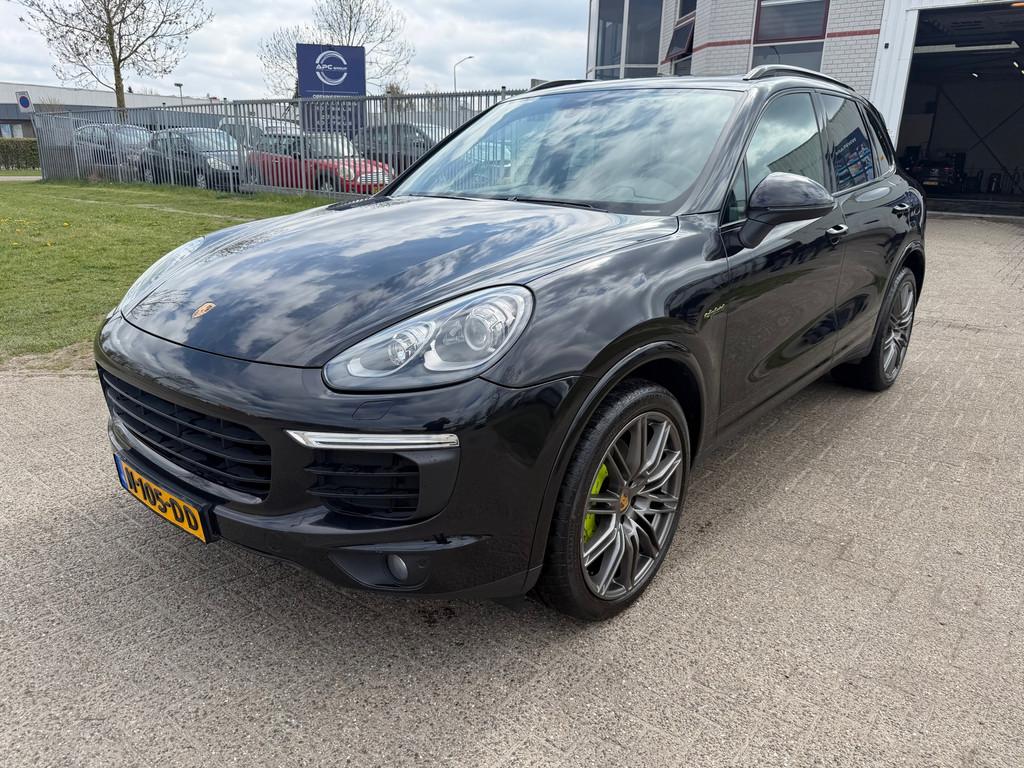 Porsche Cayenne 3.0 S E-Hybrid Platinum Edition, Automaat, Cayenne, Gebruikt, Euro 6