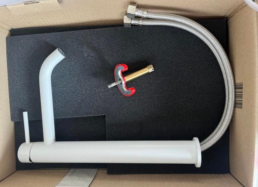 2 nieuwe kranen, Ophalen, Zo goed als nieuw, Kraan
