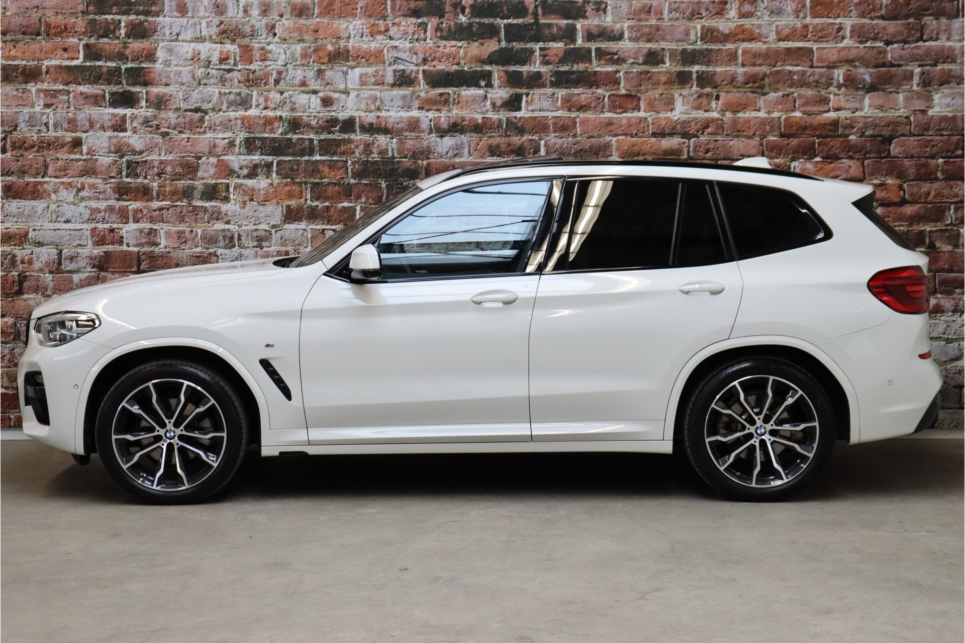 BMW X3 xDrive20i High Executive M Sport Pakket Automaat / Li, Automaat, 1998 cc, 15 km/l, Gebruikt