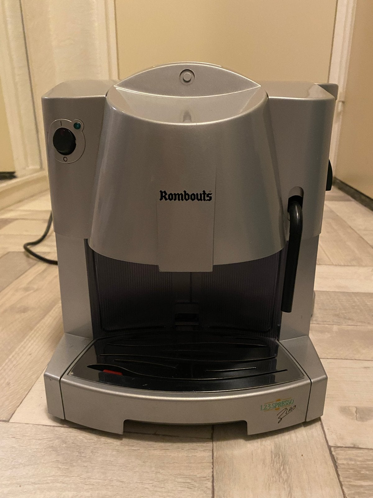 Rombouts 123SPRESSO ZIRO Koffiemachine, Koffiepads en cups, Gebruikt, Koffiemachine, Ophalen of Verzenden