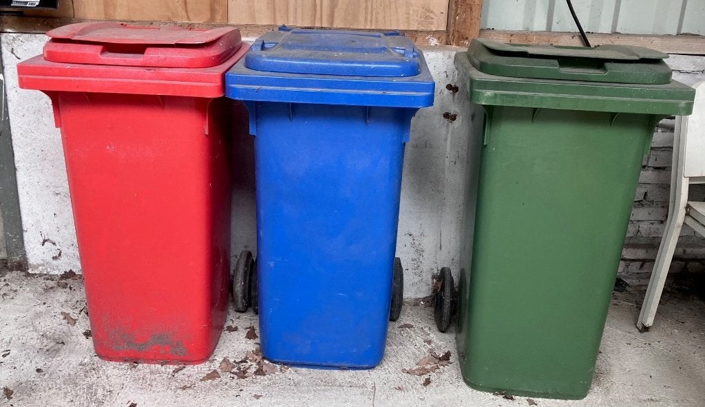 Afval containers, Ophalen, Kunststof, Gebruikt, 40 liter of meer