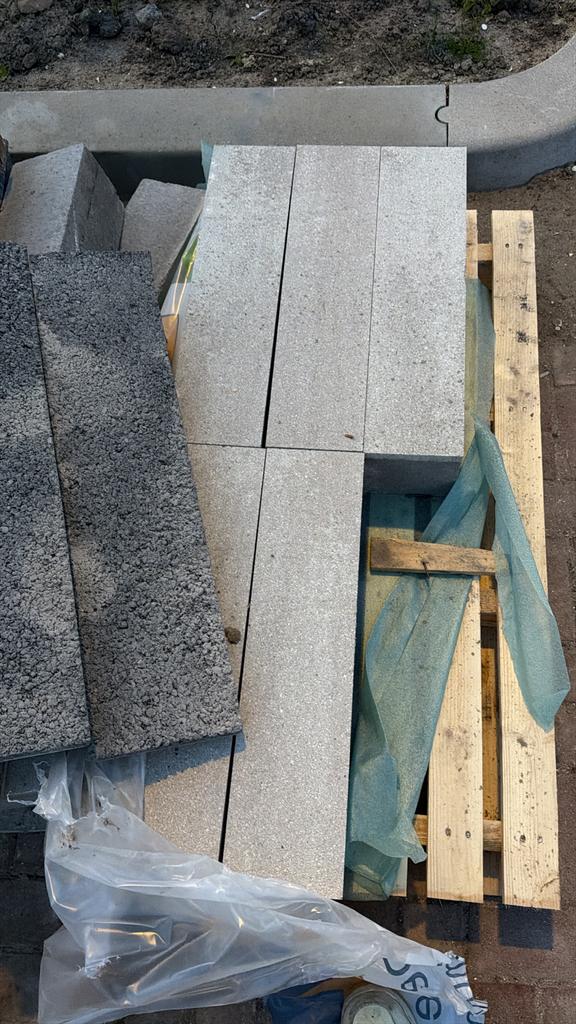 Geoplano stapelblok Lazise 69x15x15 - Grijs beton, Ophalen, Nieuw, Beton, Overige typen