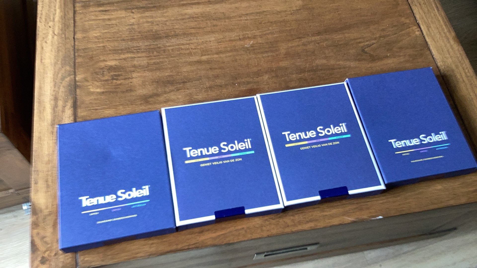 Tenue soleil, ongeopende verpakkingen., Ophalen, Nieuw, Overige typen
