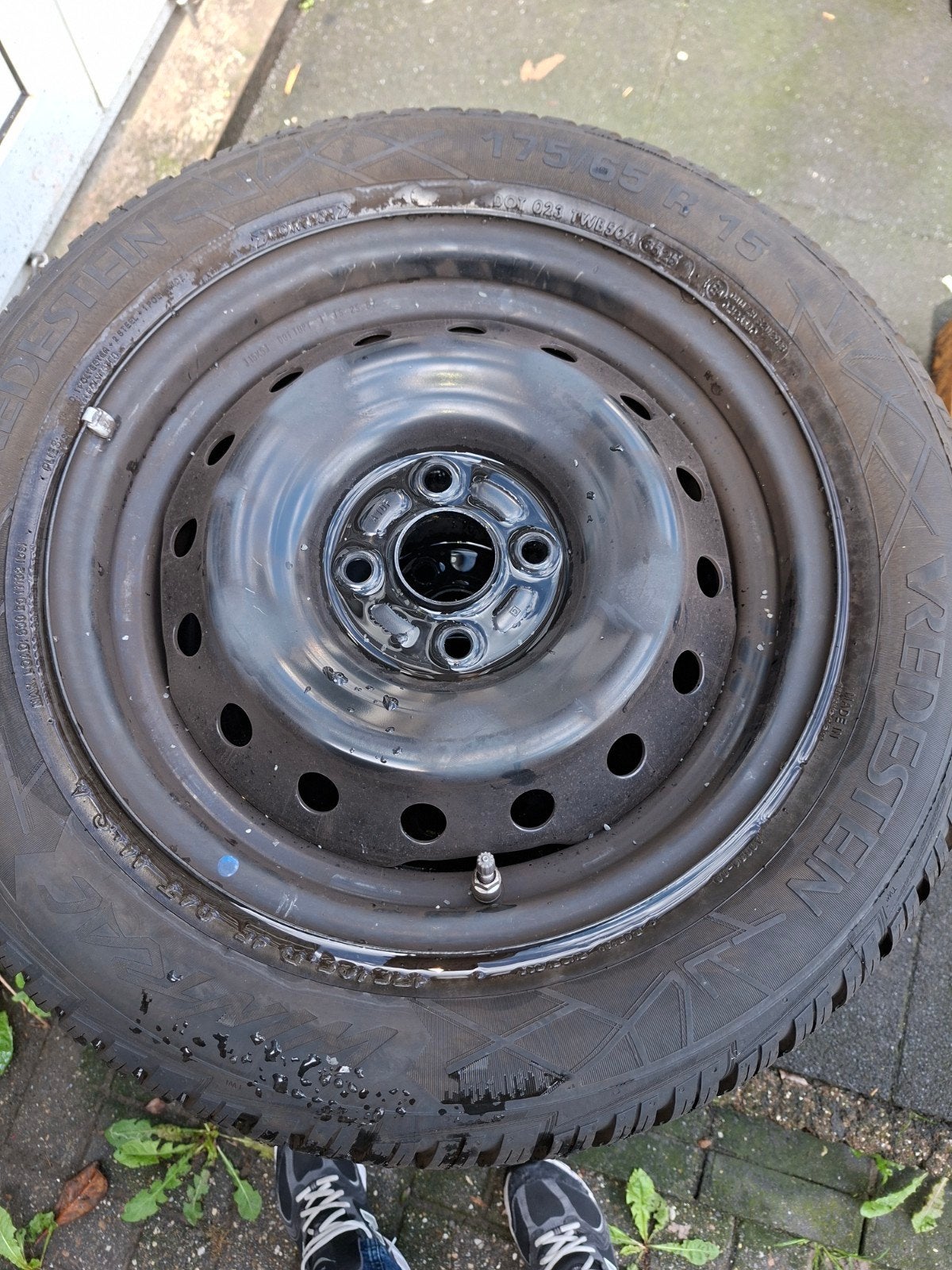 Vredestein winterbanden op stalen velgen 175/65 R15, Auto-onderdelen, Banden en Velgen, Ophalen, Gebruikt, 15 inch, 175 mm