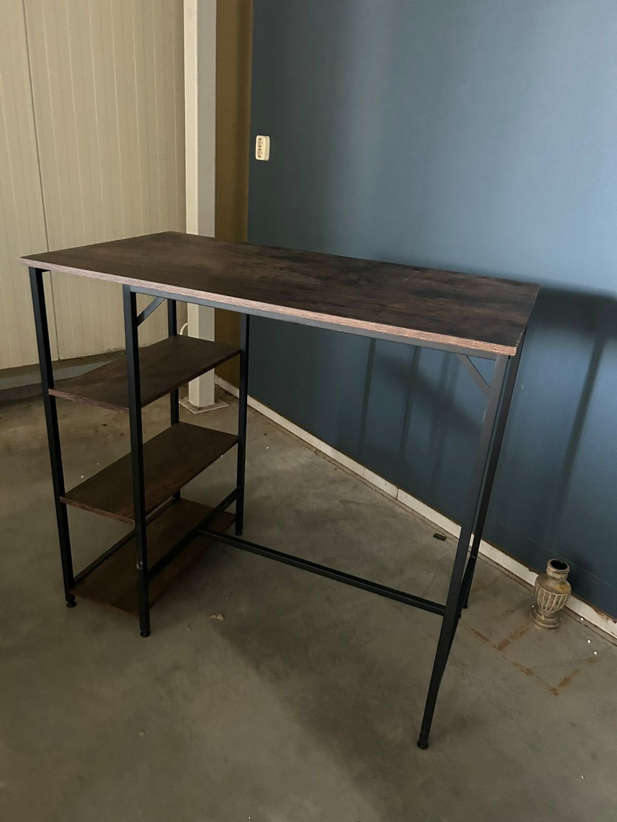 Bartafel of presentatie tafel, Ophalen, Zo goed als nieuw