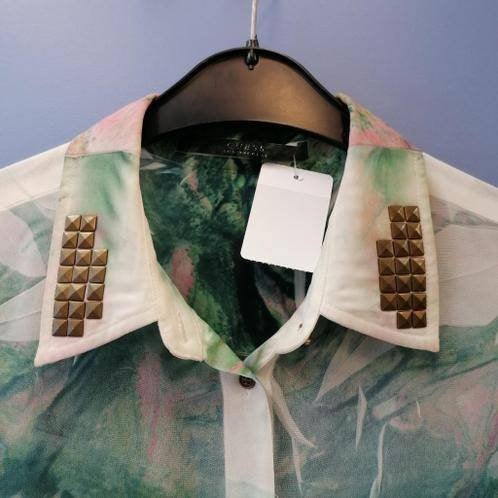 Guess groen creme tinten prachtige blouse + studs S nr 38099, Guess, ., Guess, Ophalen of Verzenden