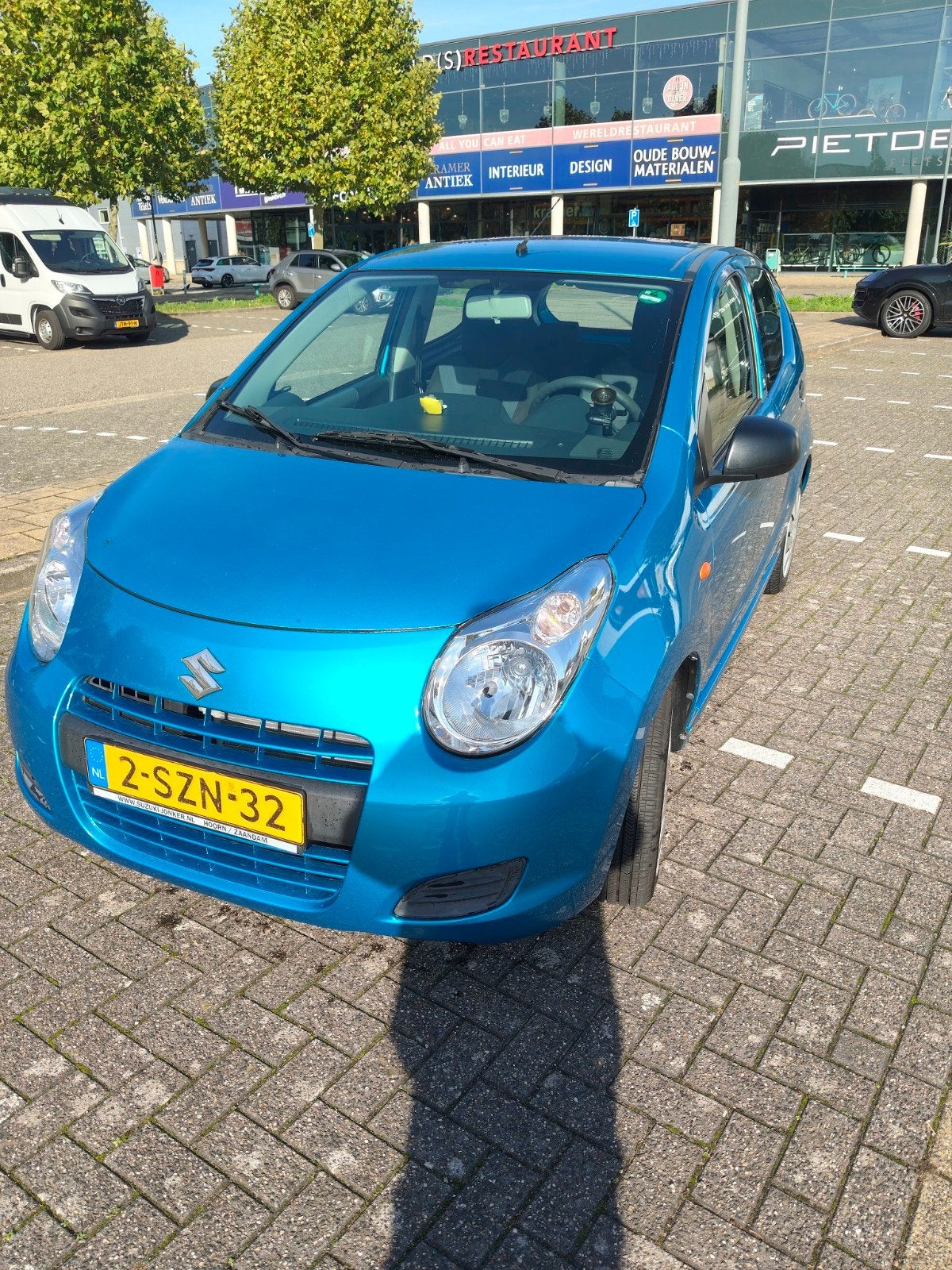 Suzuki Alto 1.0 2014 Blauw, Auto's, Voorwielaandrijving, Dealer onderhouden, 200 kg, Origineel Nederlands