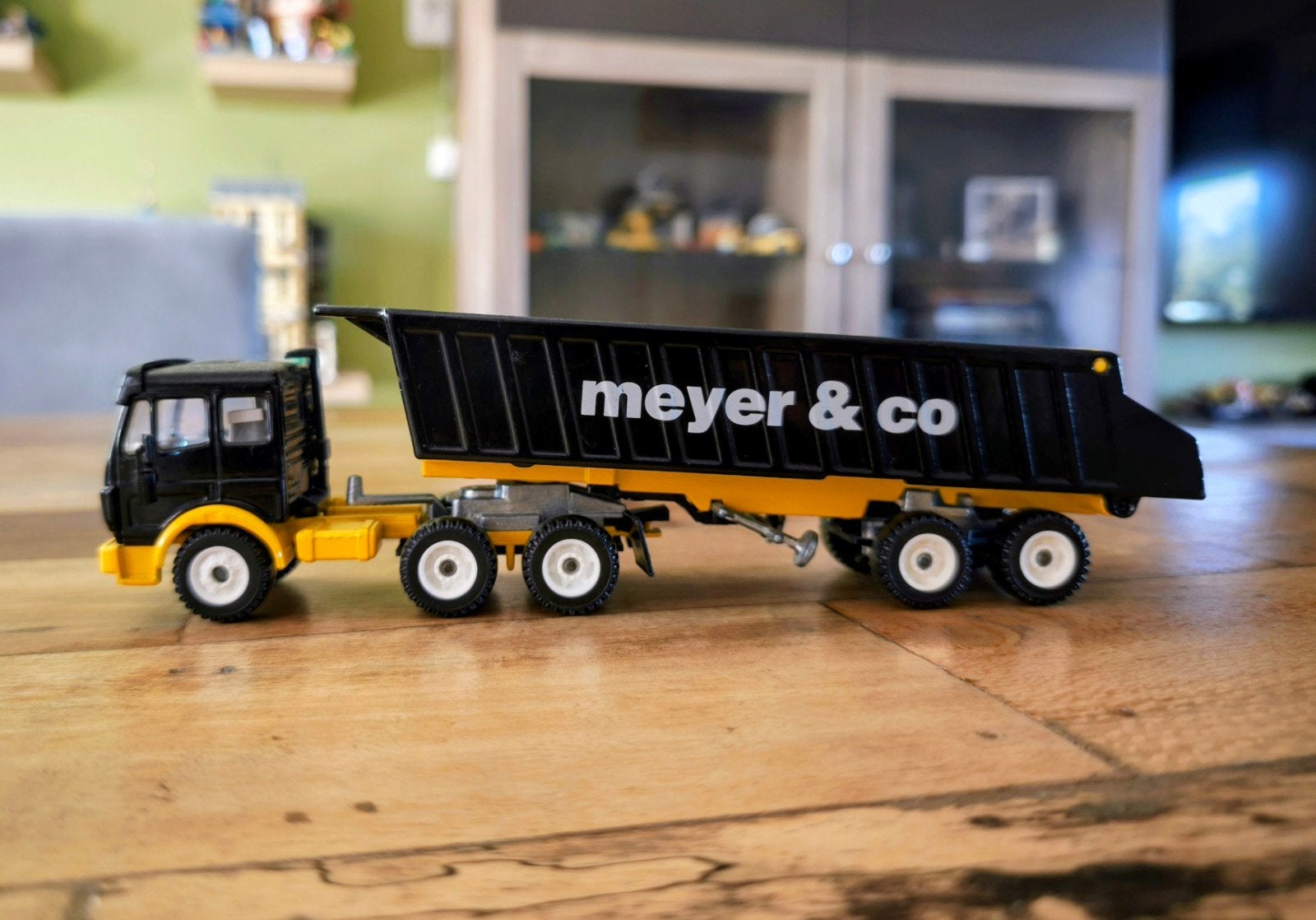 Siku model schaal 1:50 - Meyer & Co, Ophalen of Verzenden, Gebruikt, Bus of Vrachtwagen, SIKU