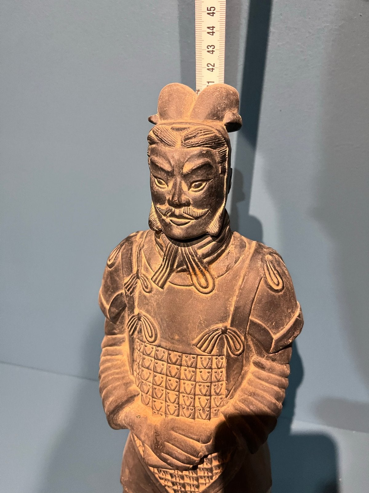 Terracotta Krijger Beeld - Chinees Kunstwerk, Steen/keramiek, Bruin, Handgemaakt, Ophalen of Verzenden