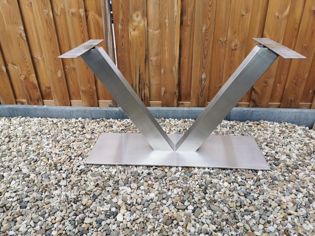 RVS Tafelonderstel V, Matrix - Nieuwstaat op maat ., Tafelpoot, 100 tot 150 cm, Modern, Industrieel, Zo goed als nieuw