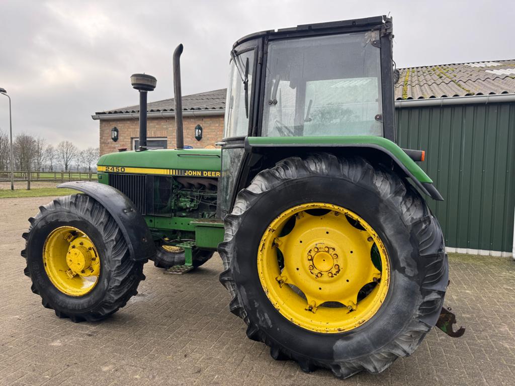 John Deere 2450 Tractor - Goed onderhouden, 80 tot 120 Pk, Gebruikt, 7500 tot 10000, Ophalen