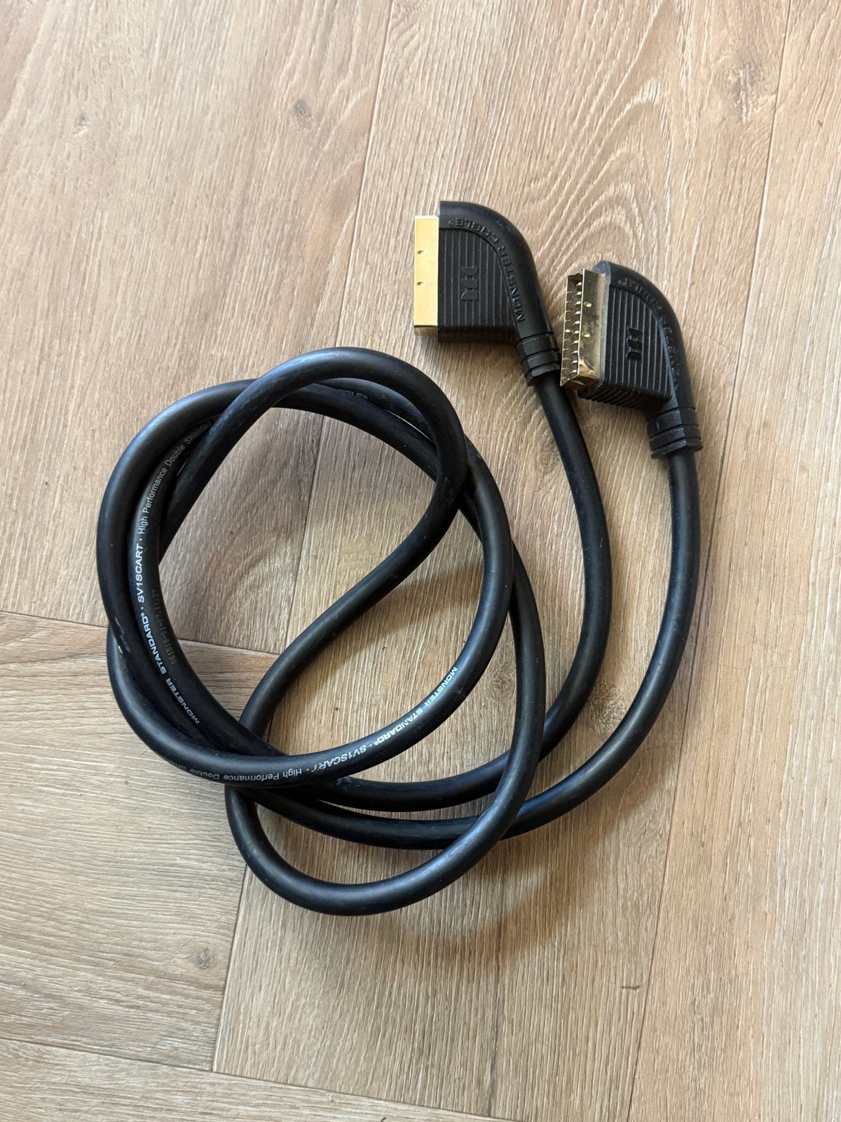 Monster Cable SV1SCART hoogwaardige  SCART, Ophalen of Verzenden, Zo goed als nieuw, 2 tot 5 meter, Scartkabel