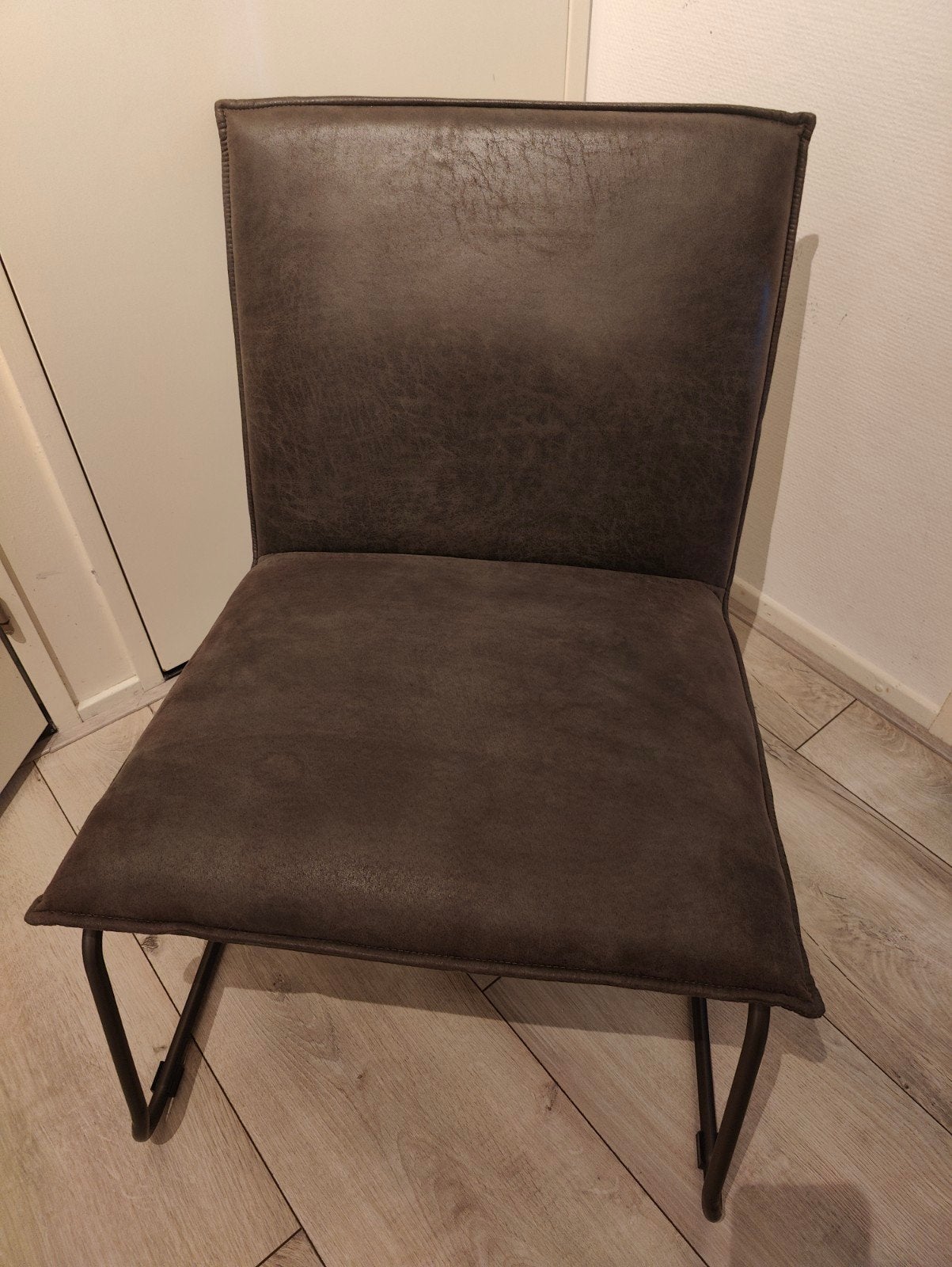 Fauteuil Cooper Leen Bakker, Ophalen, Bruin, Zo goed als nieuw, Leer