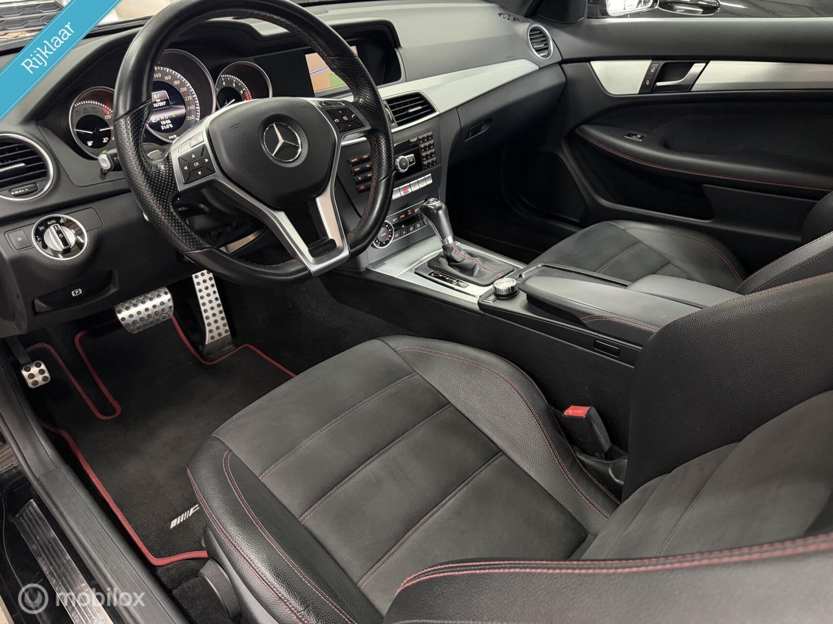 Mercedes C-klasse Coupé 180 AMG|Xenon|Navi|Cruise|F1 flippe, Automaat, Euro 5, Achterwielaandrijving, 4 stoelen