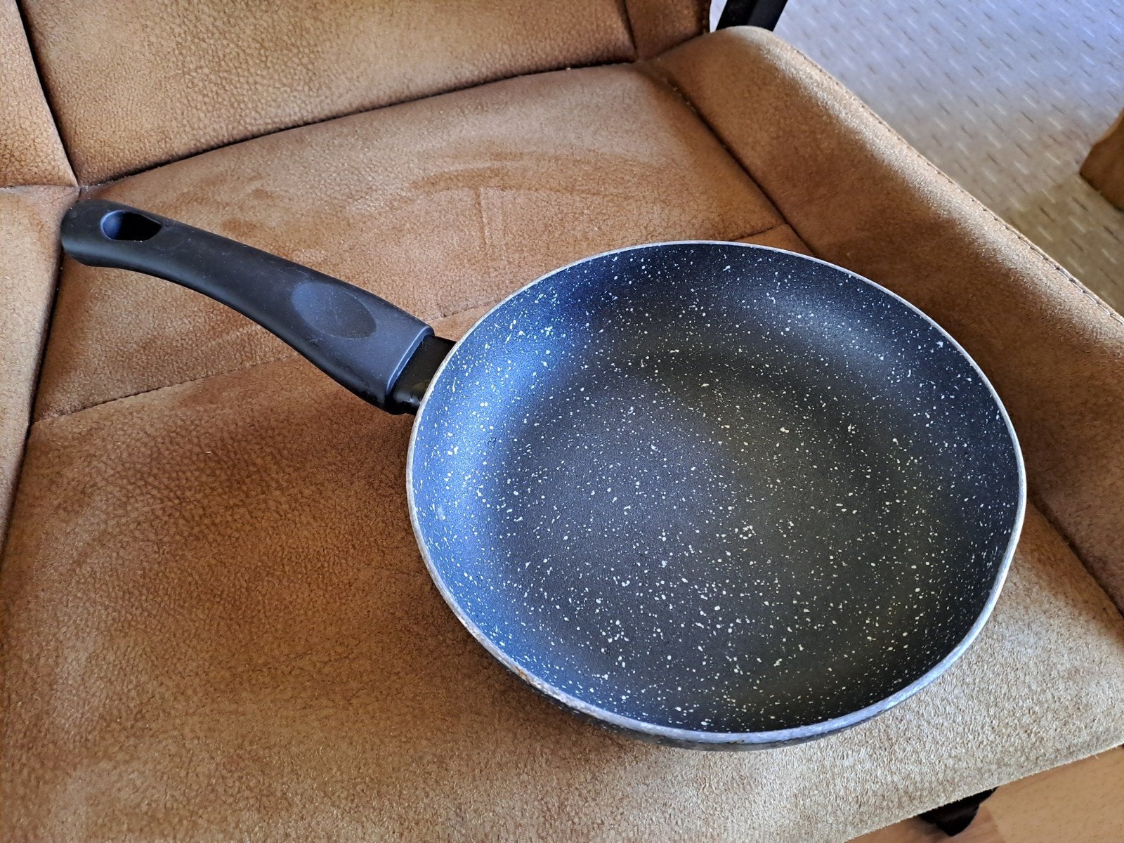 Kleine koekenpan - Ideaal voor pannenkoeken, Gebruikt, Antiaanbaklaag, Ophalen of Verzenden, Overige materialen