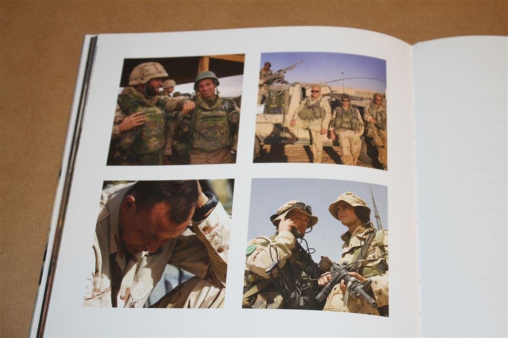 Peukverhalen. 5 maanden Uruzgan., Ophalen of Verzenden, Zo goed als nieuw, Nederland